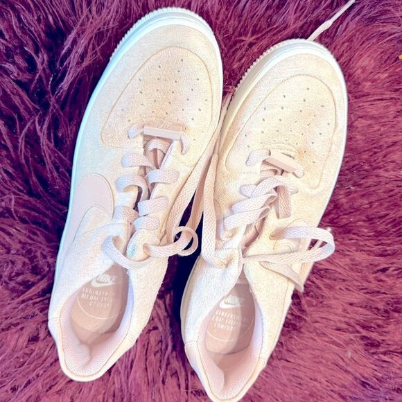 Nike Pink Suede Sneakers Sz 8 - Picture 4 of 8